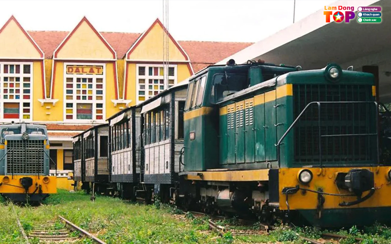 Nha-ga-da-lat-bieu-tuong-nghe-thuat-giua-suong-mu-cao-nguyen-2