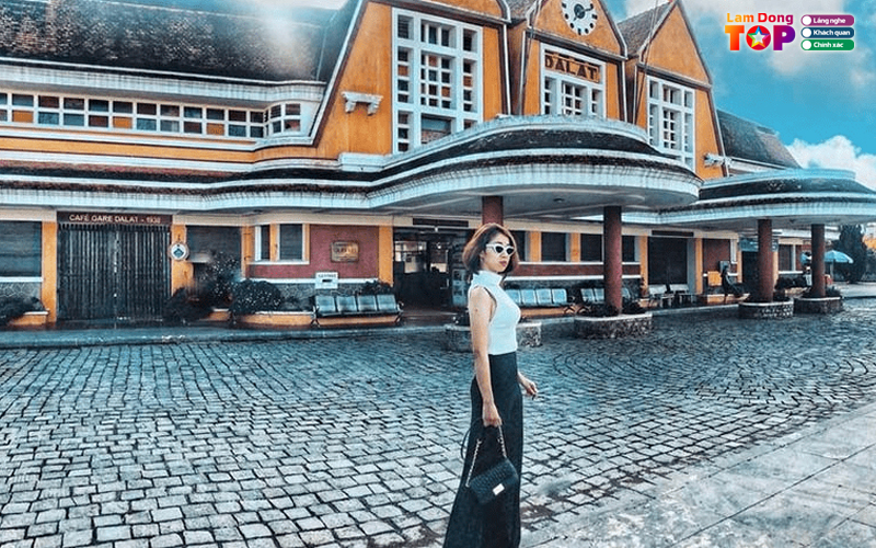 Nha-ga-da-lat-bieu-tuong-nghe-thuat-giua-suong-mu-cao-nguyen-4