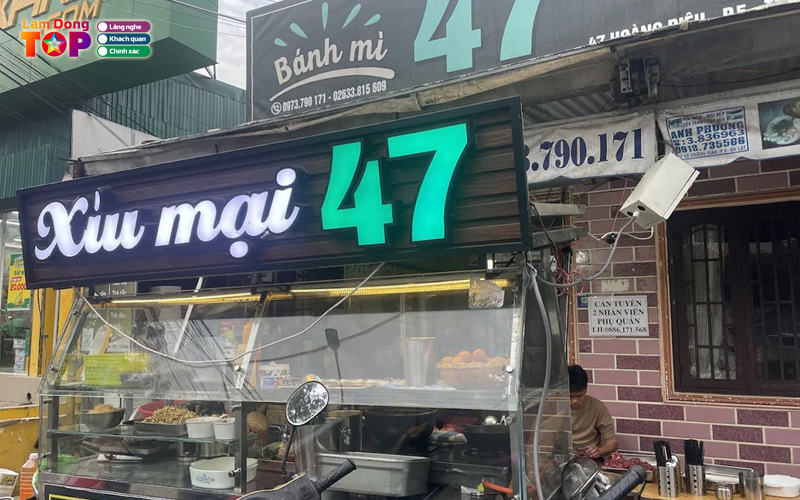 Banh-mi-xiu-mai-47-lamdongtoplist