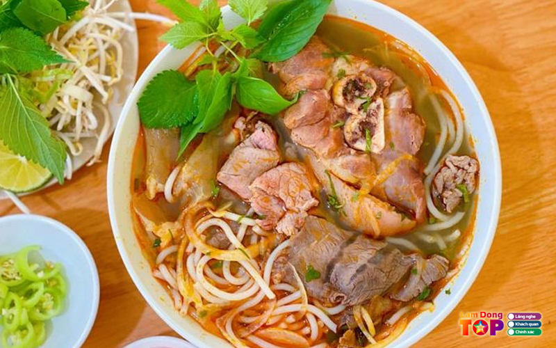 Bun-bo-hue-pho-co-lamdongtoplist