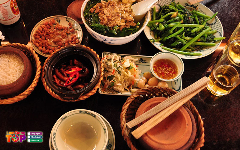 Com-nieu-dat-viet-lamdongtoplist