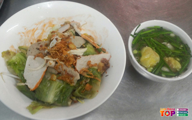 Hu-tieu-hoang-hai-lamdongtoplist