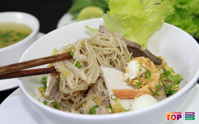 Hủ-tiéu-nam-vang-chi-lang-lamdongtoplist