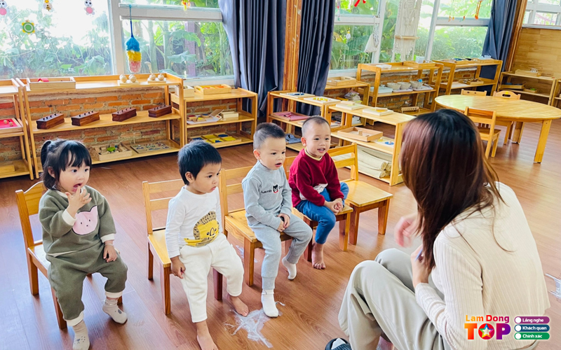 Kangaroo-montessori-lamdongtoplist