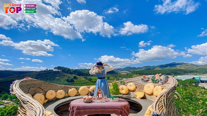 Khu-du-lich-thuy-thuan