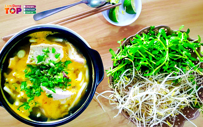 Banh-canh-ca-loc-an-lamdongtoplist
