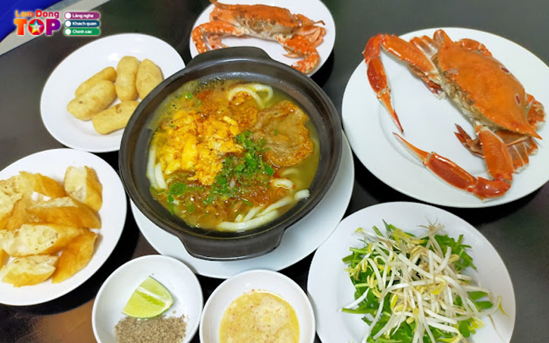 Banh-canh-cua-luxury-lamdongtoplist