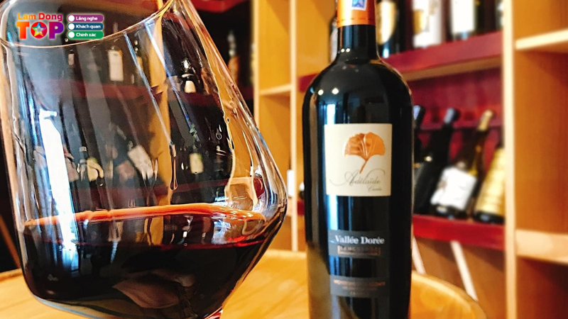 Cua-hang-ruou-vang-tai-lam-dong