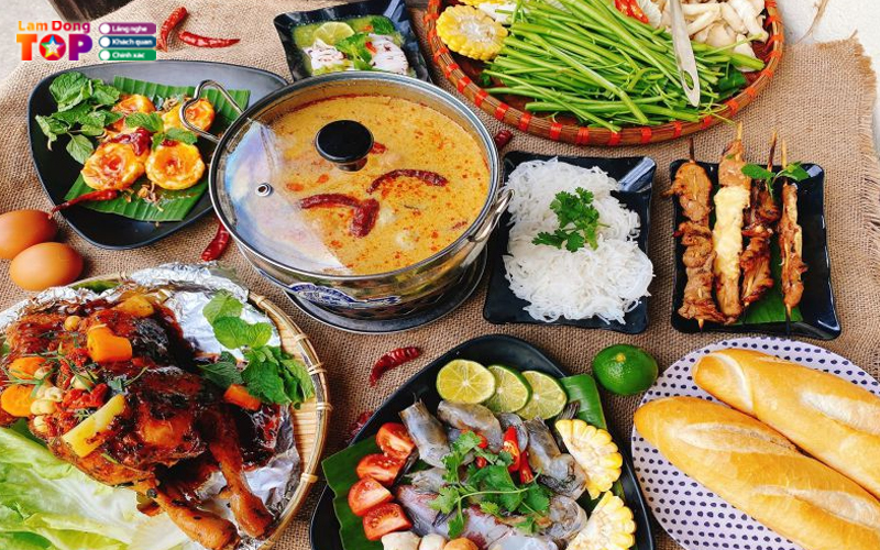 Rak-khun-thai-cuisine-in-dalat-lamdongtoplist