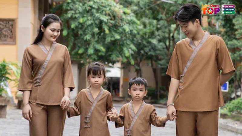 Shop-ban-do-lam-di-chua-lam-dong