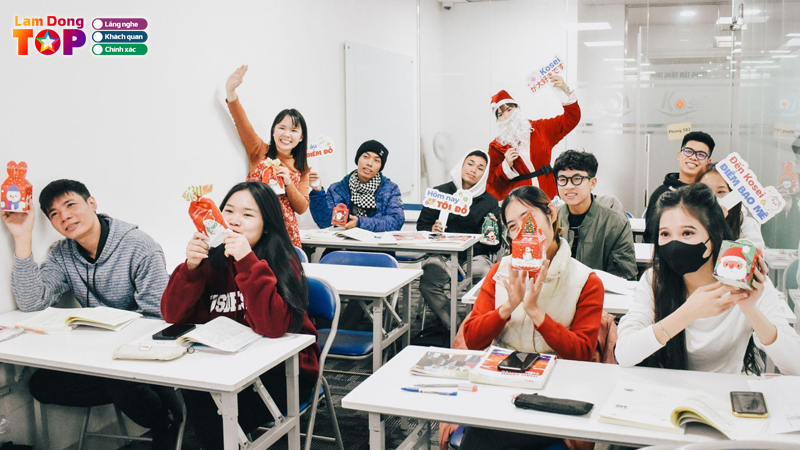 Trung-tam-day-tieng-nhat-tai-lam-dong