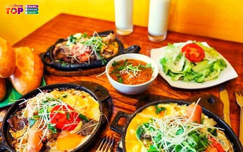 Banh-mi-chao-icolor-dalat-lamdongtoplist