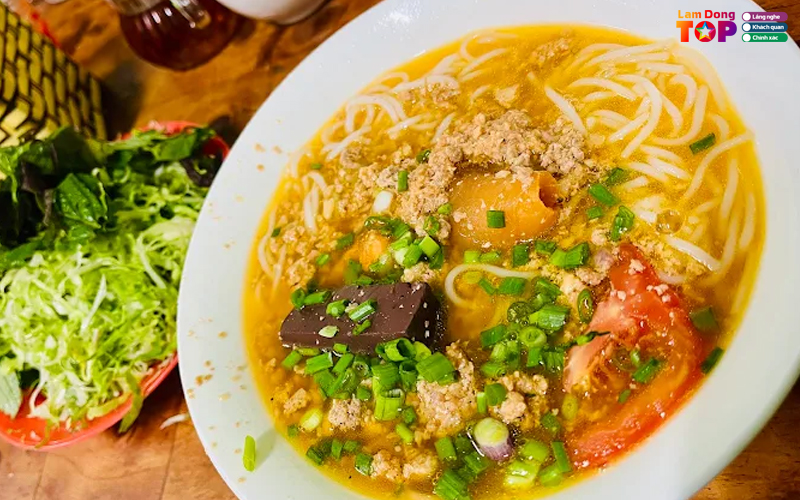 Bun-rieu-co-lam-lamdongtoplist