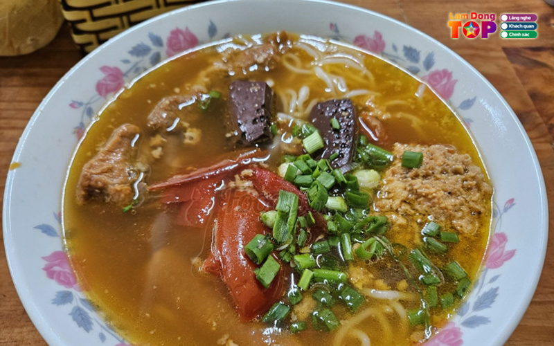 Bun-rieu-ty-lamdongtoplist