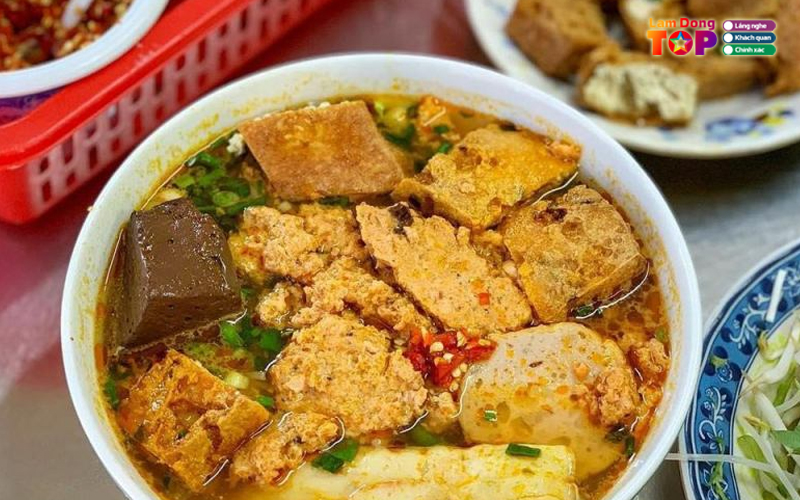 Quan-bun-rieu-cua-man-lamdongtoplist