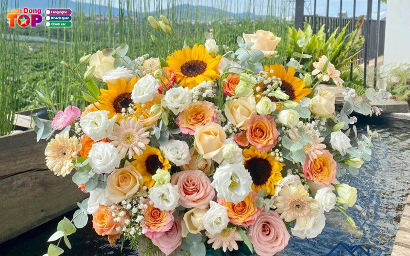 Shop-hoa-tuoi-hong-linh-lamdongtoplist