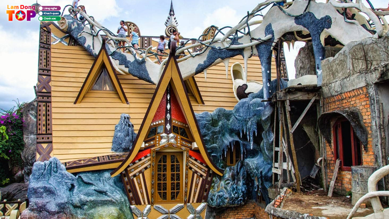 Crazy-house-da-lat-3
