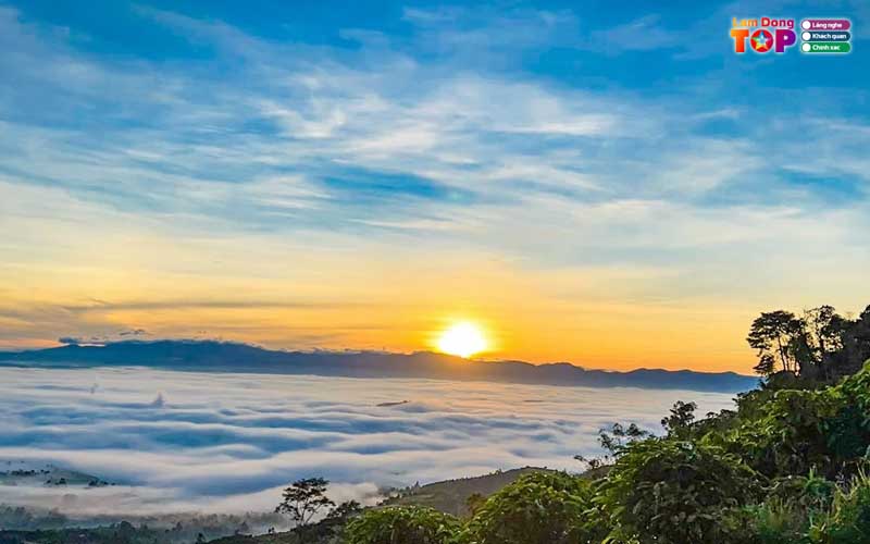 Nui-dai-binh-lam-dong-2