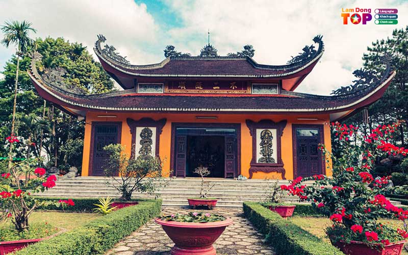 Tu-vien-bat-nha-lamdongtoplist-3