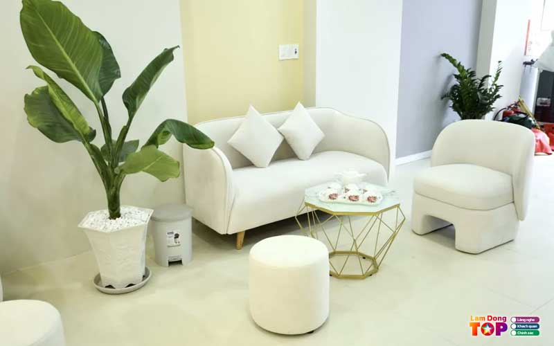 Nha-khoa-quoc-te-kim-lux-sai-gon-lamdongtoplist