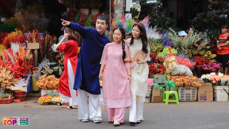 Dia-diem-chup-anh-ao-dai-tet-o-lam-dong