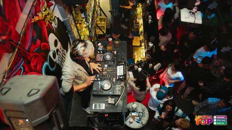 Quan-bar-o-lam-dong-lamdongtoplist